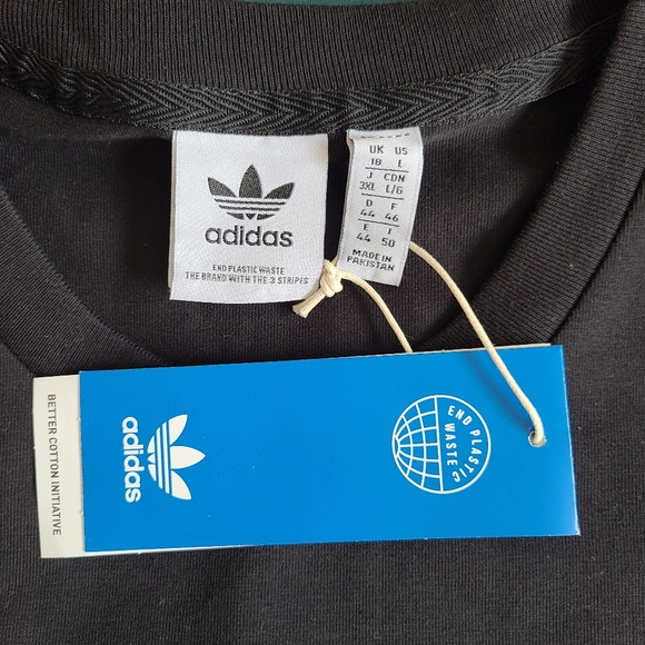 Women's Adidas t-shirt - Picture 2 of 4